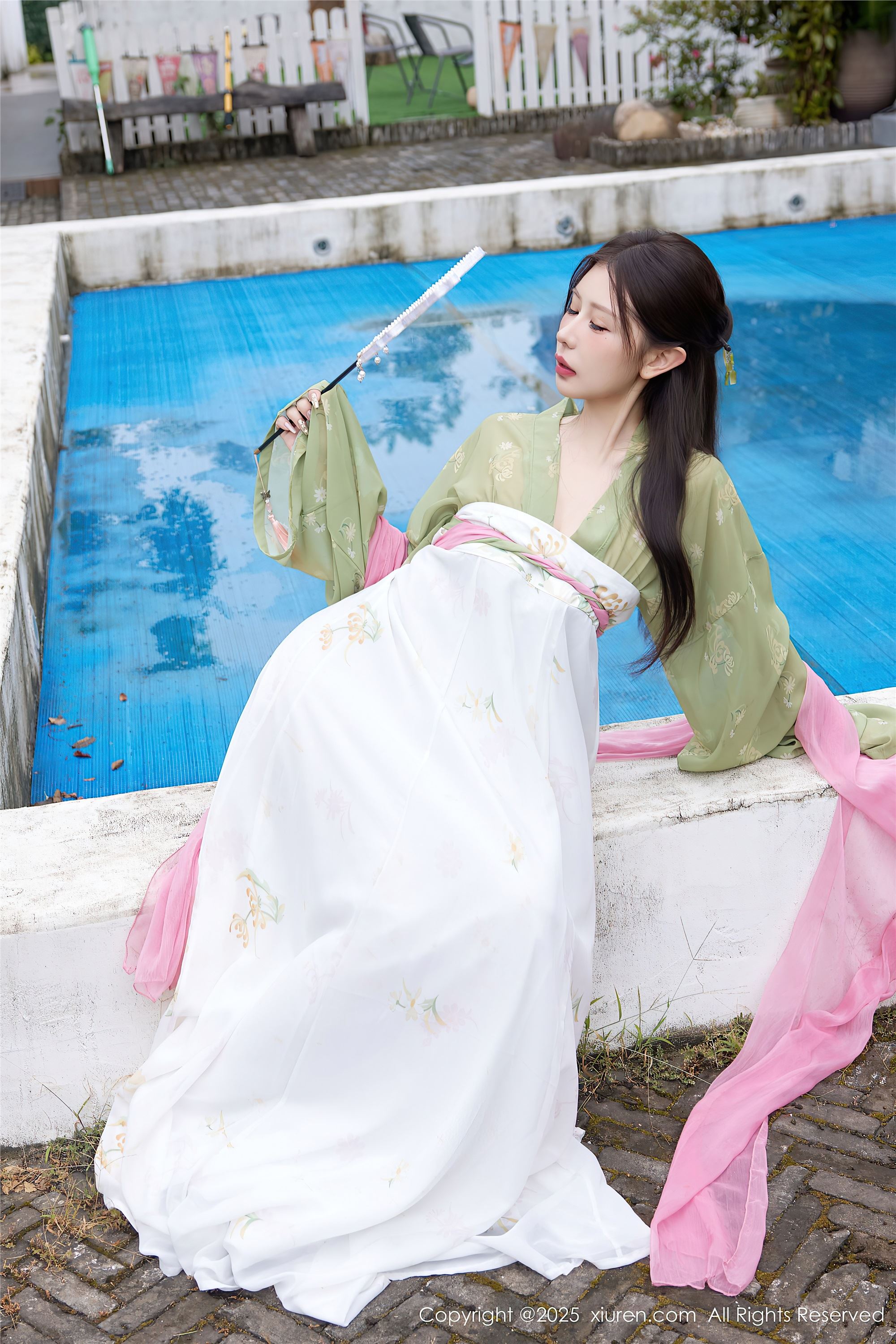 Xiuren秀人网 2025.09.30 NO.10834 尹甜甜sunny